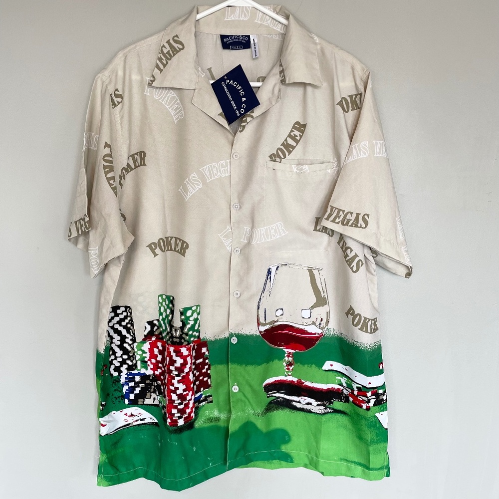 💚 3/$30 Pacific & Co Poker graphic print men’s shirts size L